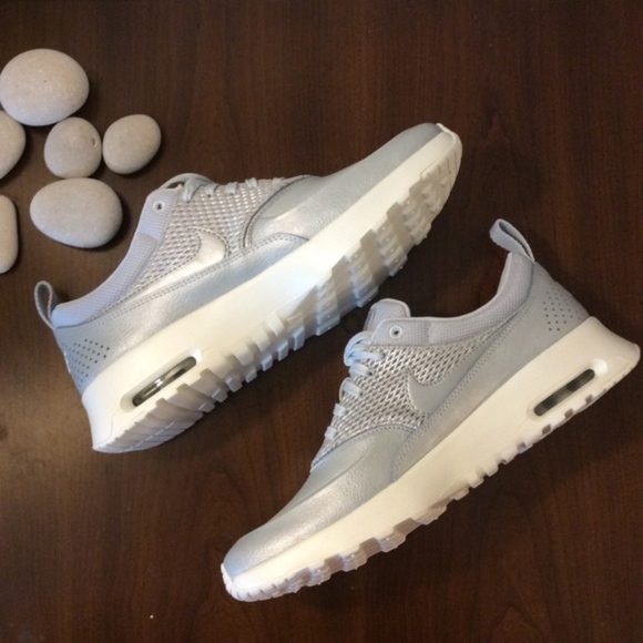 Nike Shoes - NEW NWT Nike Air Max Thea Premium Sneaker    NWT